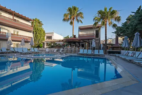 Summer Dream Hotel & Appartementen in Rethimnon, foto 2