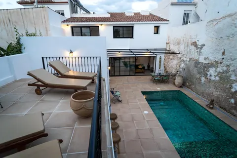 Suites Del Mundo in Alhaurín el Grande — foto 16
