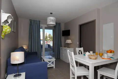 Ile D'Or & Les Oceanides in La Londe-les-Maures — foto 7