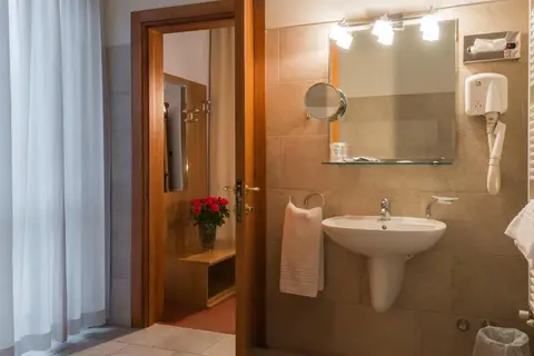 Hotel Lux in Alessandria, foto 15
