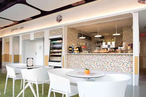 Yotel New York Times Square in New York — foto 7