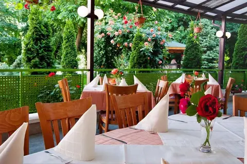 Hotel Ljuljak in Люляк — foto 7