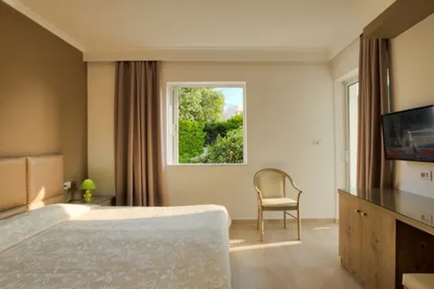Alexandra Beach Aparthotel foto 16