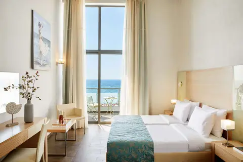 Istion Club & Spa in Πόρτες — foto 4