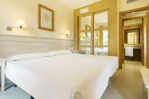 Hotel Ilunion Tartessus Sancti Petri in Chiclana de la Frontera — foto 4