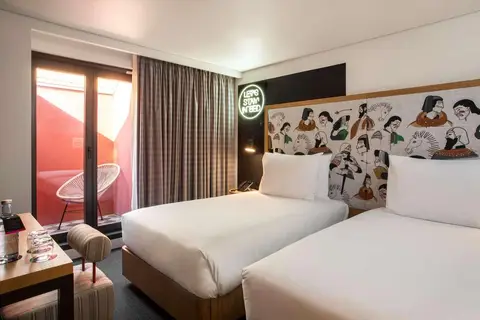 Se Catedral Hotel Porto, Tapestry Collection by Hilton in Porto — foto 12