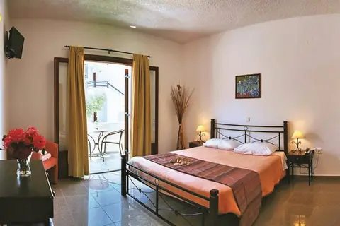 Pela in Σκάλα Καλλονής — foto 2