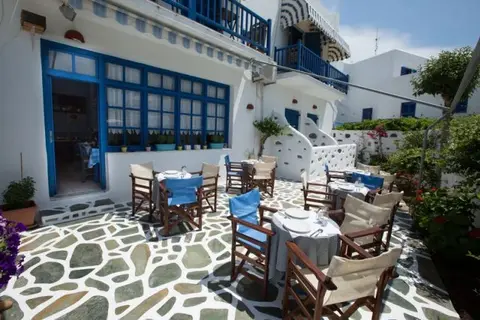 Dilion Hotel in Παροικιά — foto 14