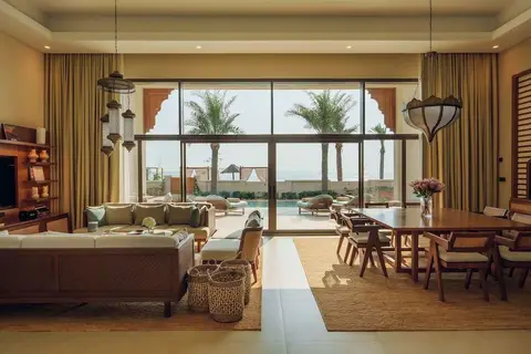 Naama Beach Villas & Spa in Al Aqah - العقة — foto 17