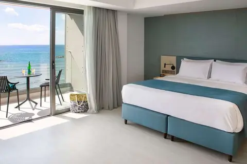 Mercure Larnaca Beach Resort in Ορόκλινη — foto 4