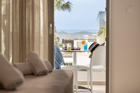 Hotel Mythos Suites - logies & ontbijt foto 3