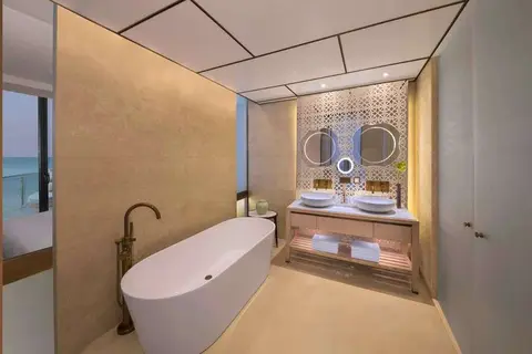 Jumeirah at Saadiyat Island Resort in Saadiyat Island, Abu Dhabi — foto 14