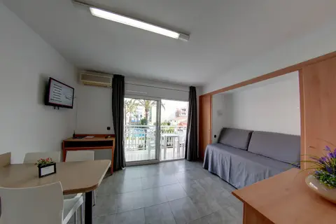 Hotel en appartementen Solimar in Calafell — foto 5