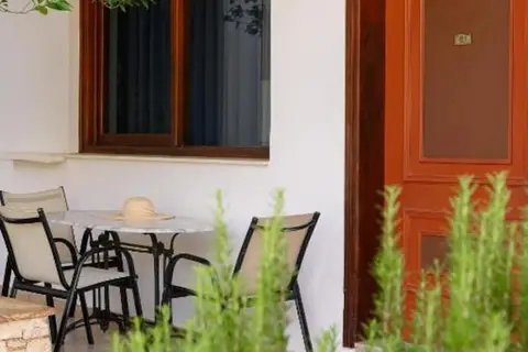 Anthos Apartments in Πλακιάς — foto 21