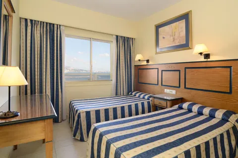 Pyr Fuengirola in Fuengirola — foto 11