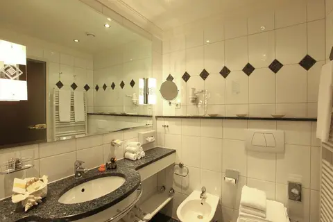 Hotel Lärchenhof in Seefeld in Tirol — foto 16