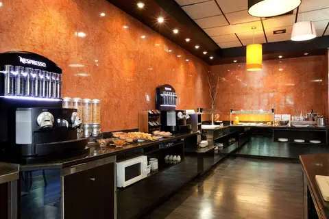 Senator Barajas Hotel in Madrid — foto 16