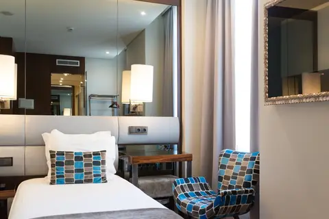 Turim Terreiro Do Paço Hotel in Almada — foto 24