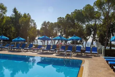 Park Beach Hotel in Γερμασόγεια — foto 13