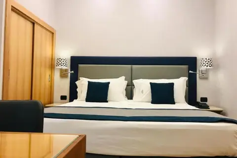 American Hotel in Pozzuoli — foto 14