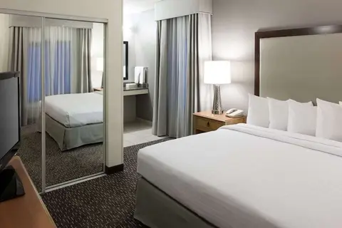 Homewood Suites Miami Airport Blue Lagoon in Miami — foto 4