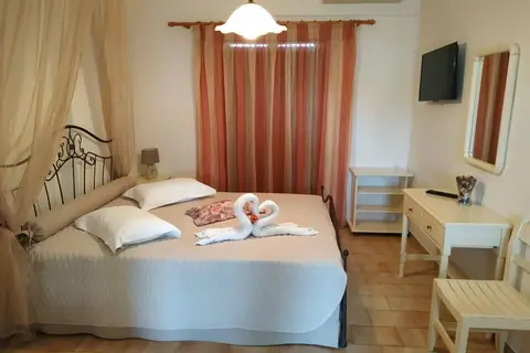 Castello Suites di Zante in Alikanas — foto 3