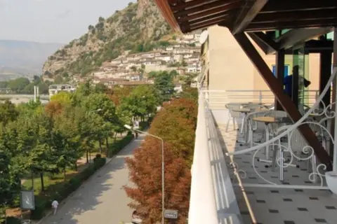 Hotel White City in Berat — foto 4