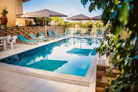 Cloud 9 Hotel in Δημοτική Ενότητα Μαλίων — foto 18