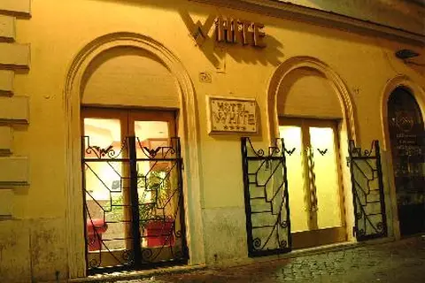 Hotel White in Rome