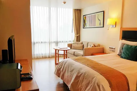Oakwood Residence Sukhumvit 24 in Bangkok — foto 13