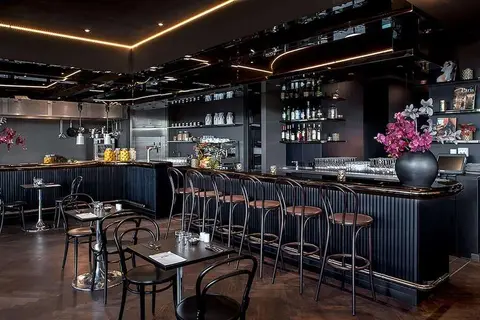 Hotel AMANO Grand Central in Berlijn — foto 8
