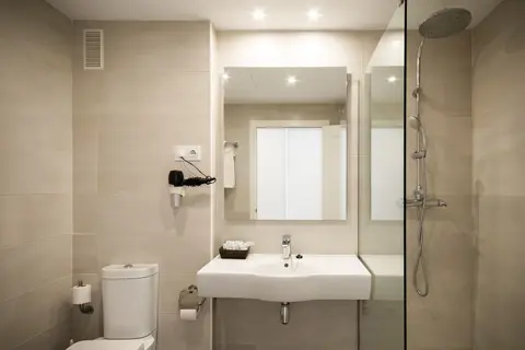 Ohtels La Hacienda in Vila-seca — foto 21