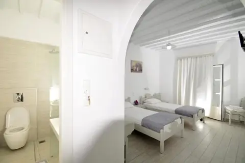 Dimitra Pension in Τούρλος — foto 8