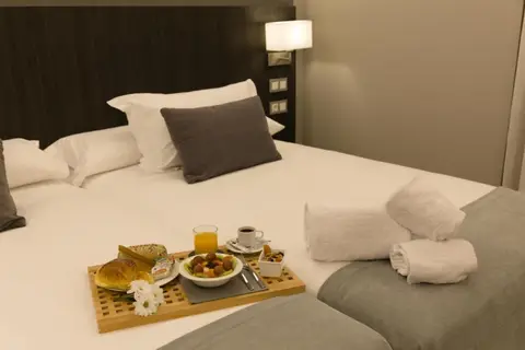 Hotel Cruz de la Victoria in Siero — foto 4