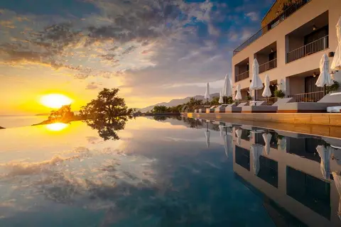 Vivid Blue Serenity Resort in Budva — foto 11