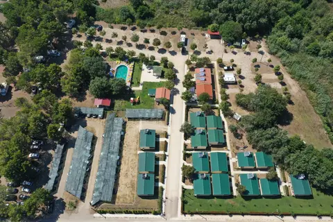 Mcm Camping in Donji Štoj - Shtoji i Poshtëm — foto 9