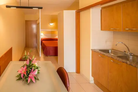 Aparthotel Bertran in Barcelona — foto 20