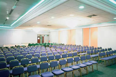 Sun Hall Hotel in Larnaca — foto 2