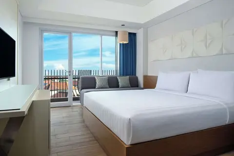 Fairfield by Marriott Bali Kuta Sunset Road in Kuta, Bali, Indonesia — foto 3