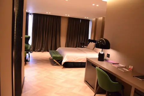 Unik Hotel in Tirana — foto 29