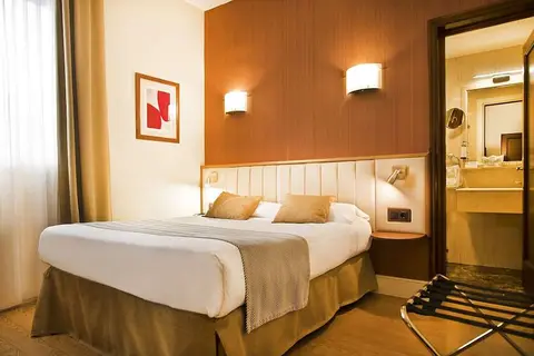 Hotel Los Condes in Madrid — foto 14
