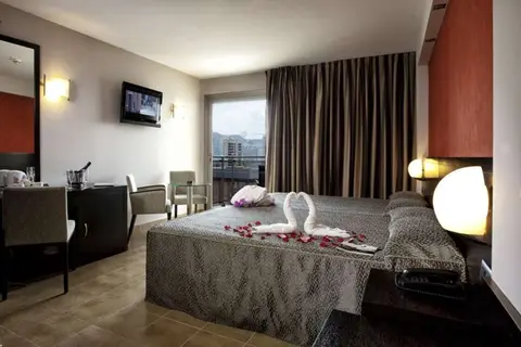 Sandos Monaco Beach Hotel & Spa in Benidorm — foto 18