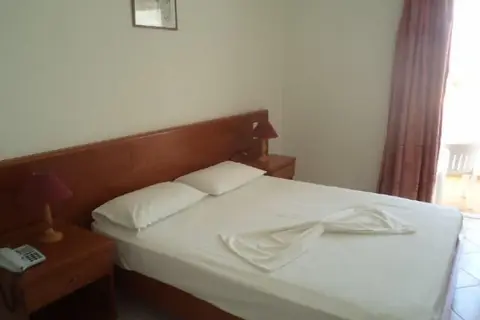 Kamari Bay in Kamari Bay Hotel, foto 11