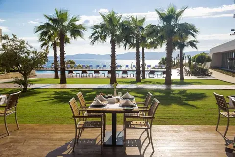 On Live Deluxe in Çeşme — foto 7