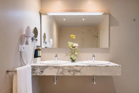 Plus Fariones Suite Hotel foto 15