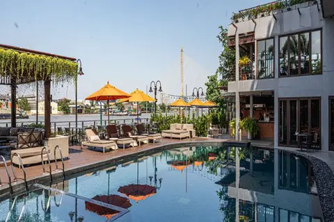 Riva Surya Bangkok in Bangkok, foto 2