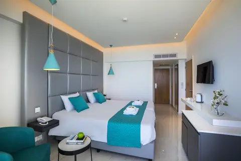 Silver Sands Beach Hotel in Παραλίμνι — foto 15
