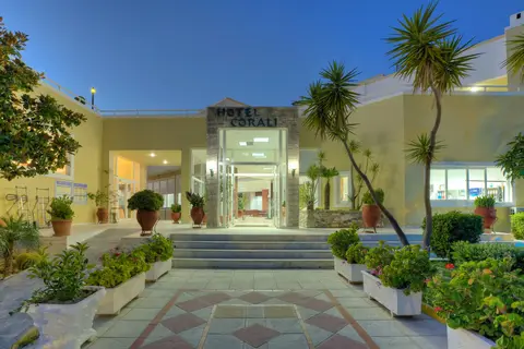 Corali Hotel in Τιγκάκι — foto 3