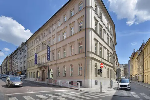 EA Hotel New Town in Praag