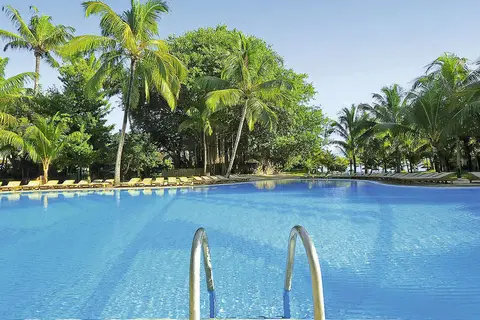 Canonnier Beachcomber Golf Resort & Spa in Grand Baie VCA, West — foto 2